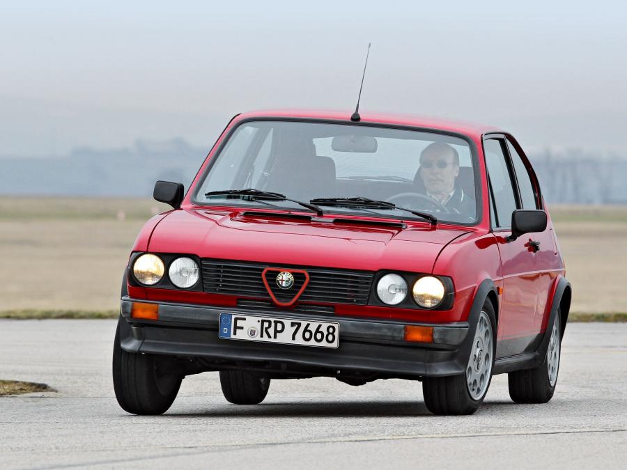  Alfa Romeo Alfasud Ti Quadrifoglio Verde (901) 1982 года  (фото 1 из 8)